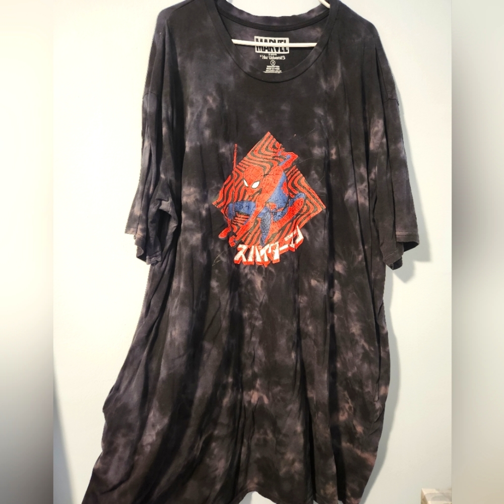Marvel Her Universe Japanese Spiderman long shirt